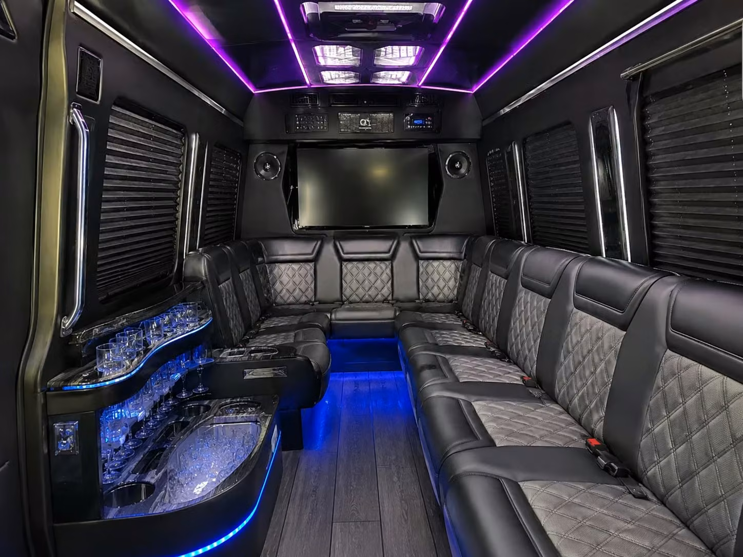 transportation to bridgeport islanders games at total mortgage arena